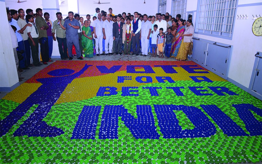 Largest Spin Wheel Mosaic by an Individual (Male)